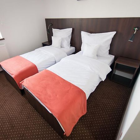 First Hotel Tczew Kültér fotó