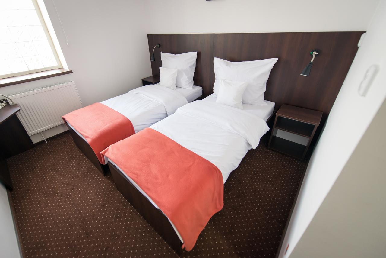 First Hotel Tczew Kültér fotó