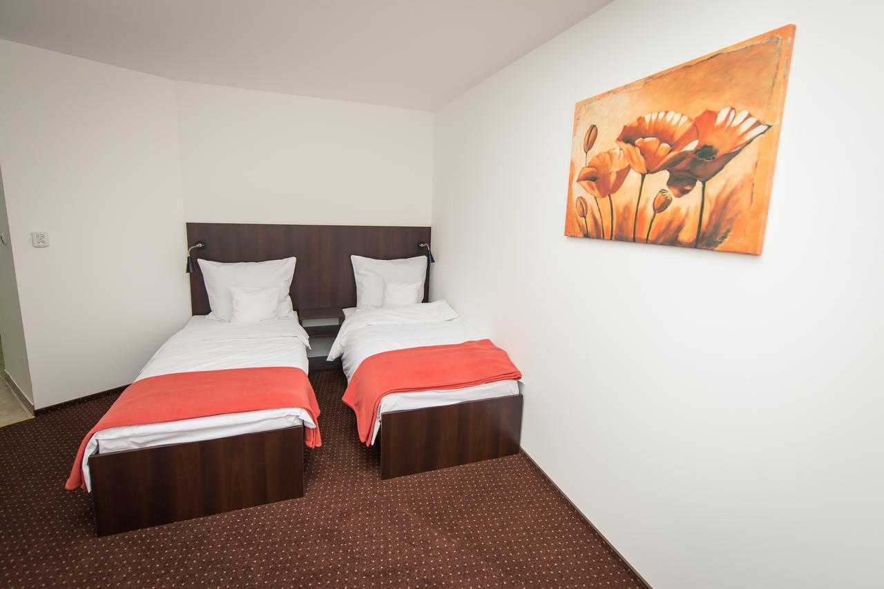 First Hotel Tczew Kültér fotó