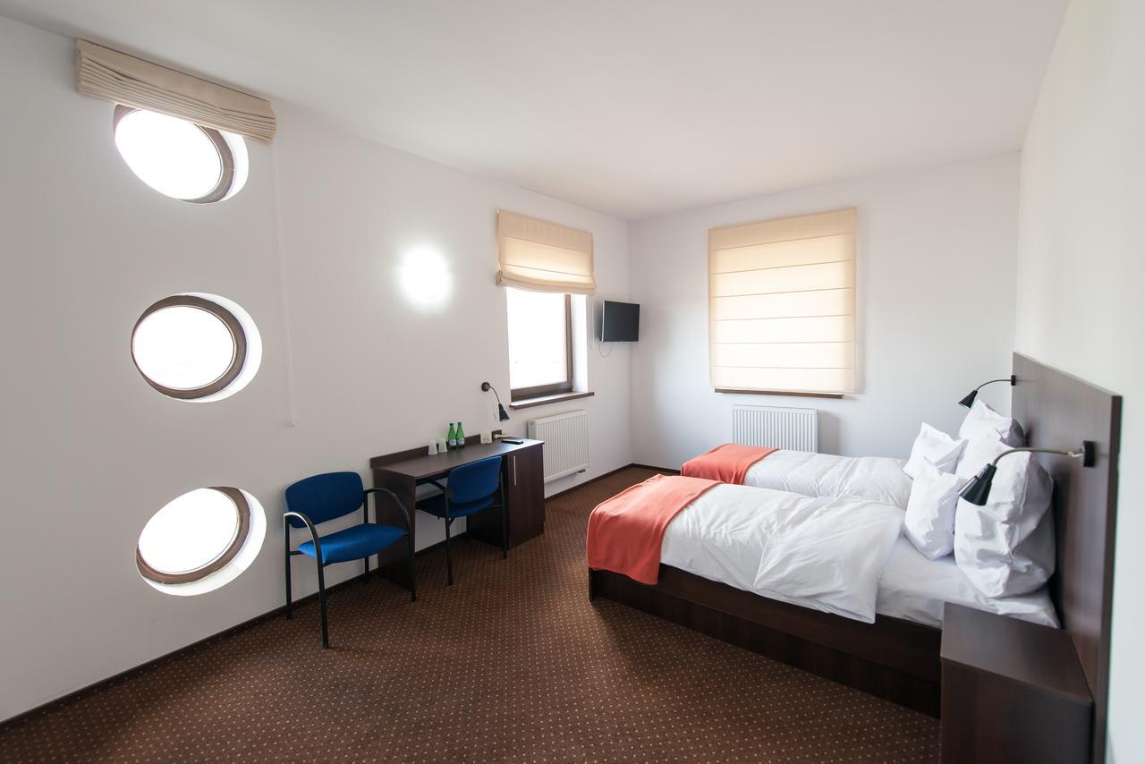 First Hotel Tczew Kültér fotó