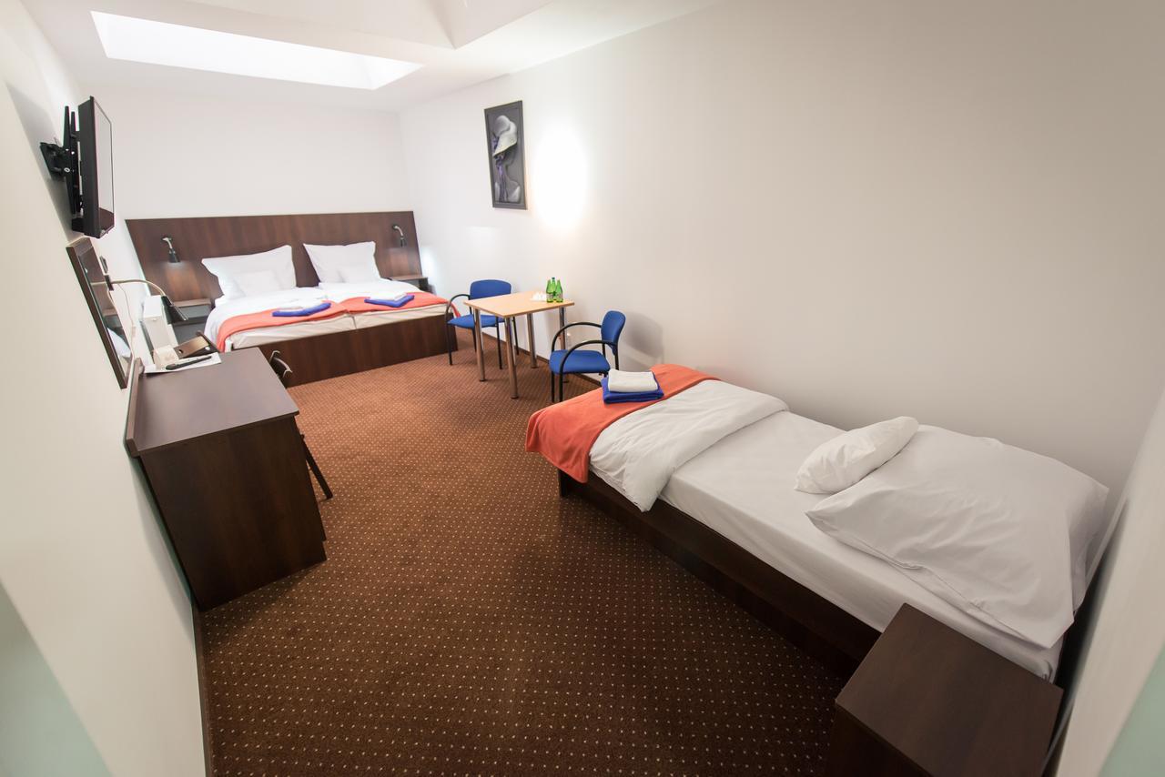 First Hotel Tczew Kültér fotó