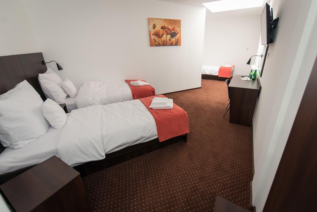 First Hotel Tczew Kültér fotó